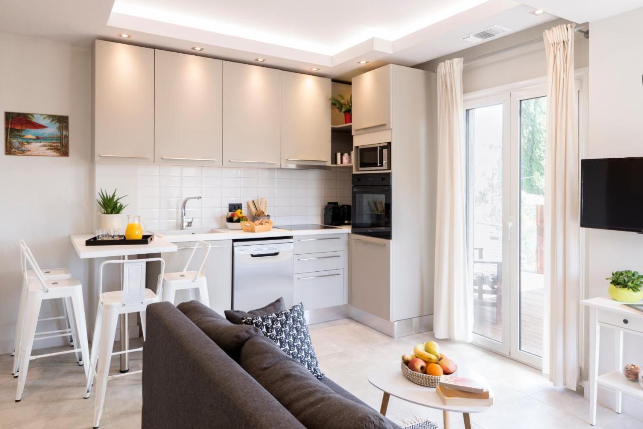 Dimi Brou'S Apartments By Corfuescapes Gouvia Ngoại thất bức ảnh